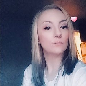 Meet your Posher, Britt